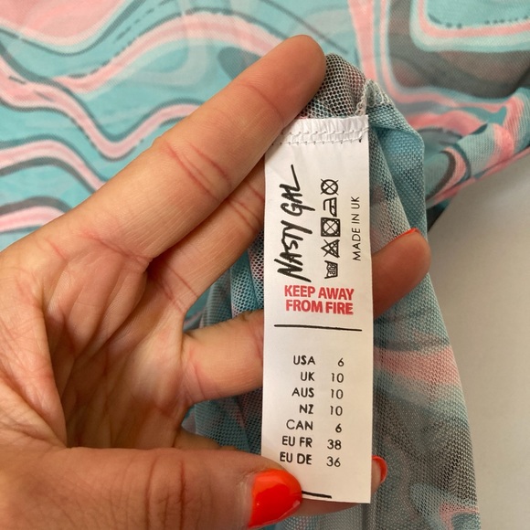 Nasty Gal Mesh Bodysuit - Picture 5 of 7